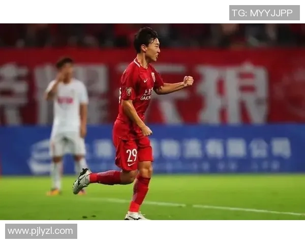 足协杯精彩对决上港与权健谁能笑到最后争夺荣誉的巅峰之战