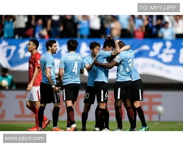 广州恒大主场迎战大连一方力争三分争夺联赛冠军荣耀