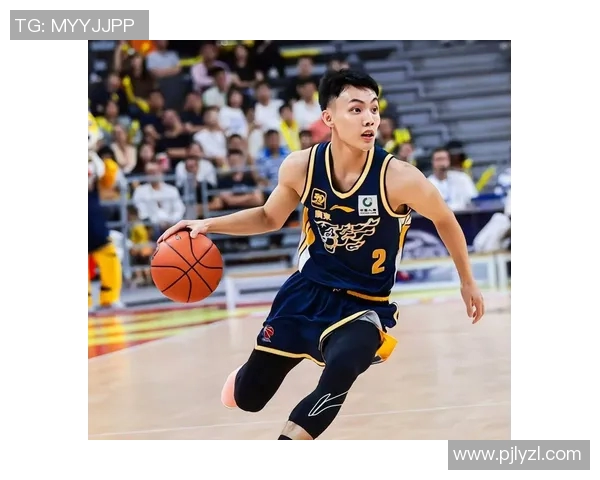 徐杰：从篮球新星到职业生涯的辉煌转折点探索与成长之路